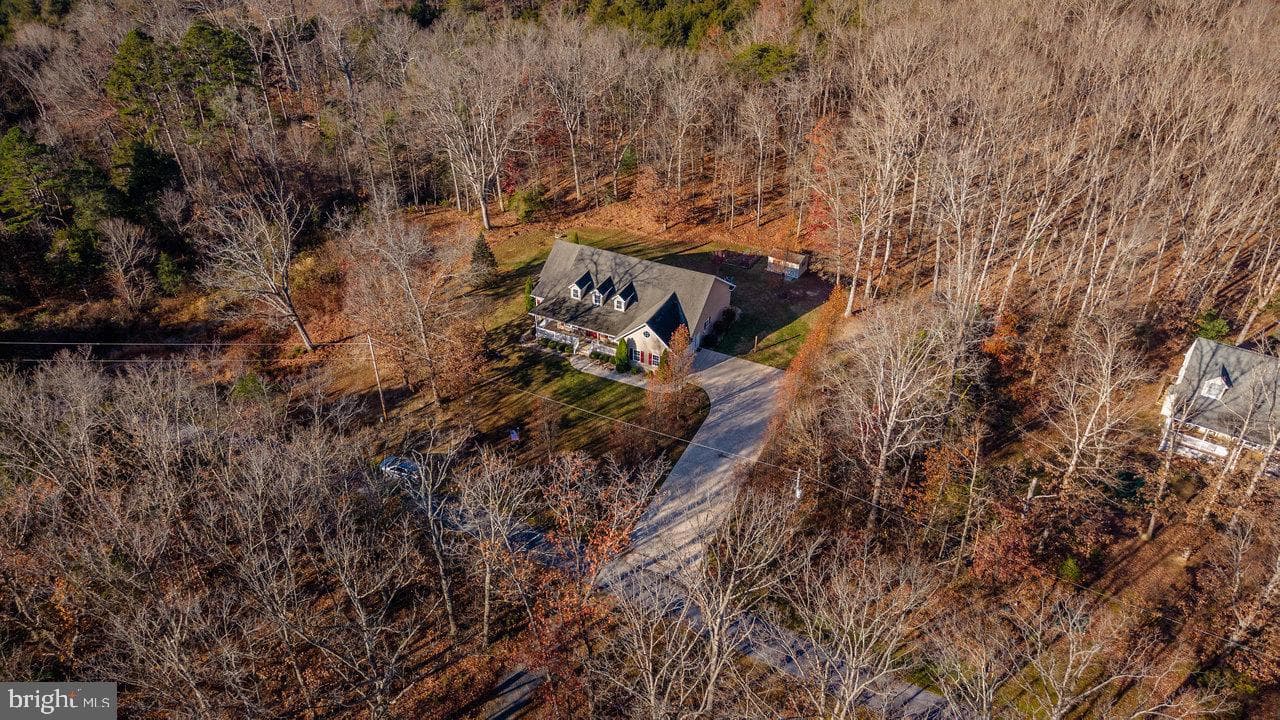 987 Riverside Drive photo 57