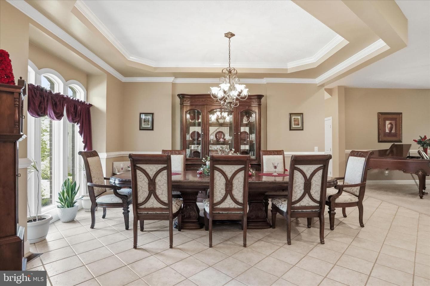 524 S Mcdaniel Lane photo 7