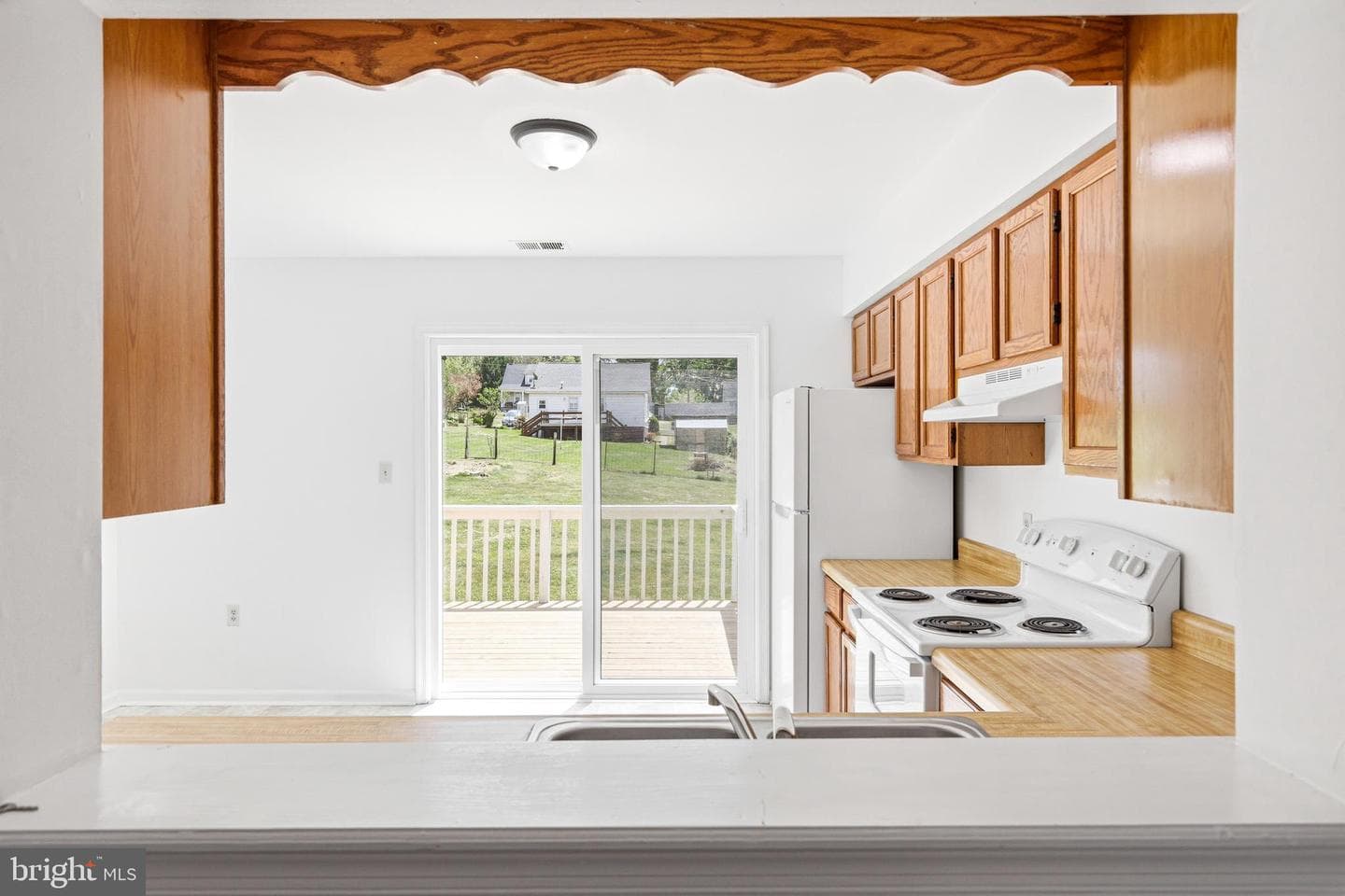 312 Quincy Avenue photo 12
