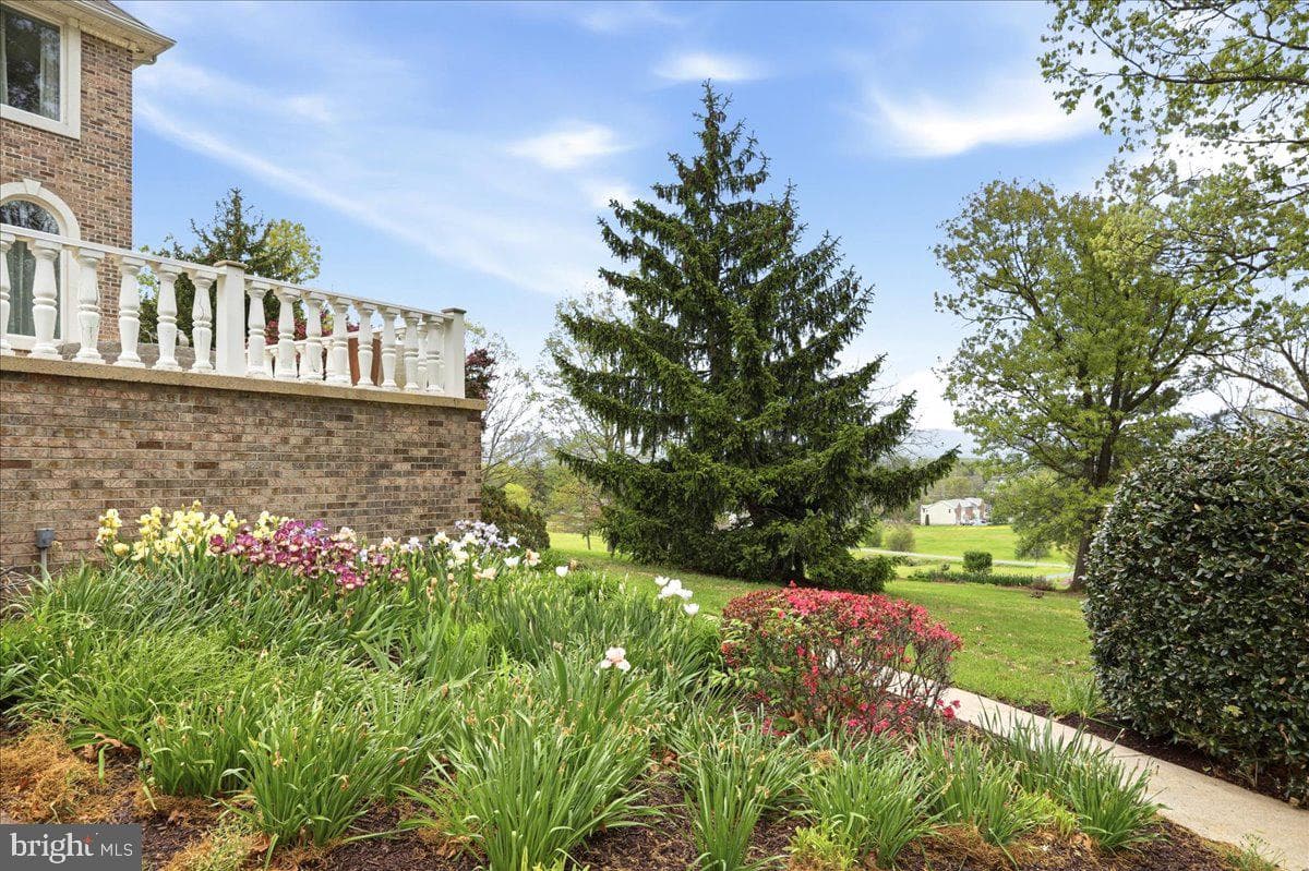 50 Cottage Drive photo 42
