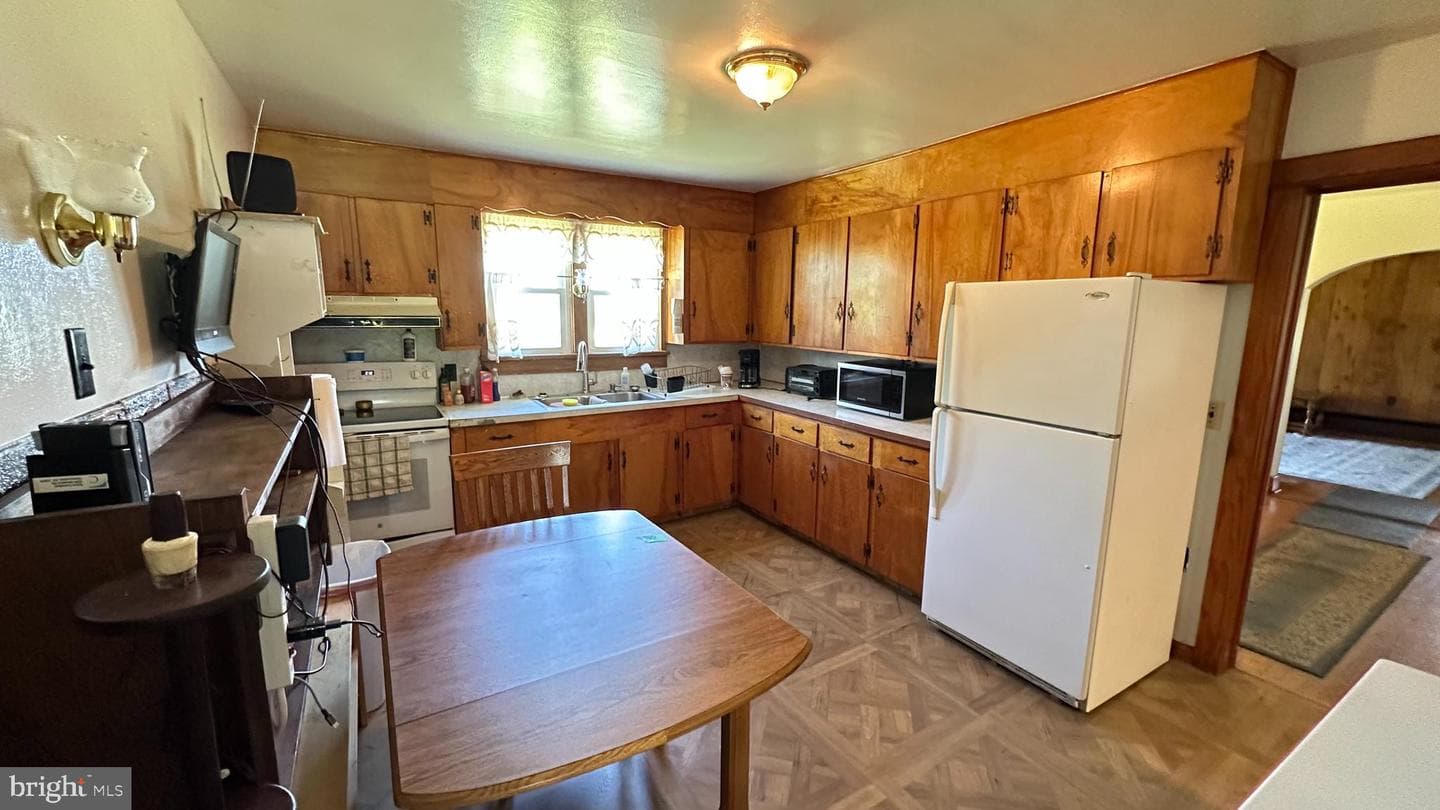 3233 Newport Road photo 43