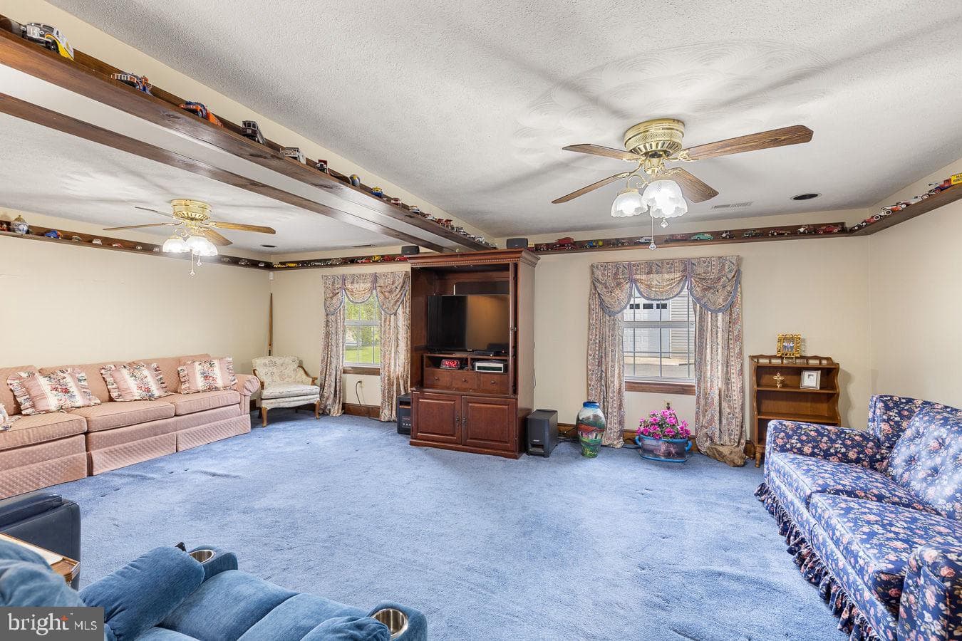 2586 Pine Grove Rd photo 17