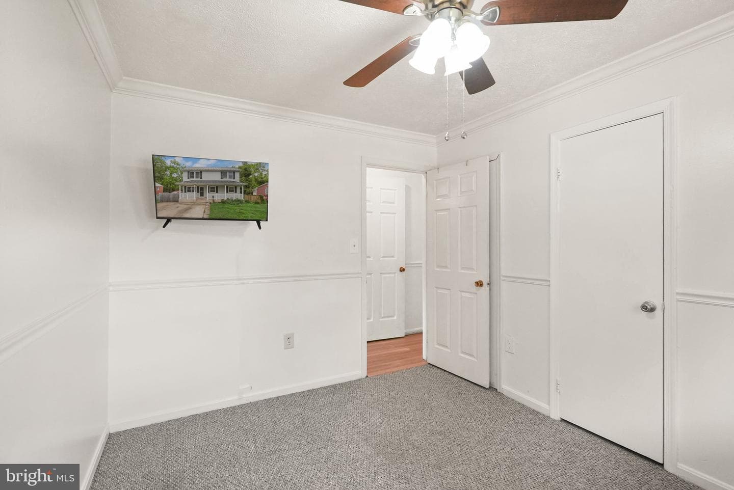 7726 Amherst Drive photo 10