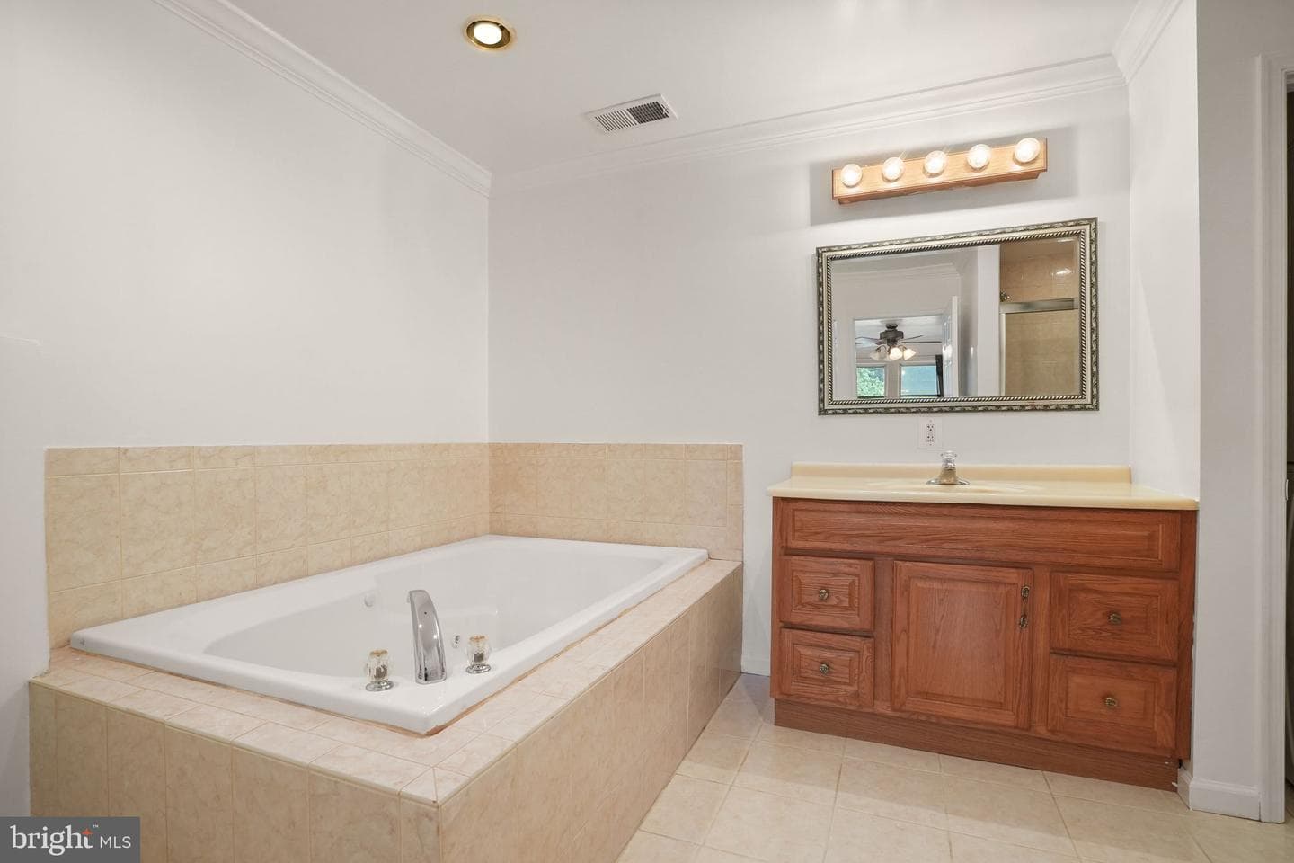 7726 Amherst Drive photo 25