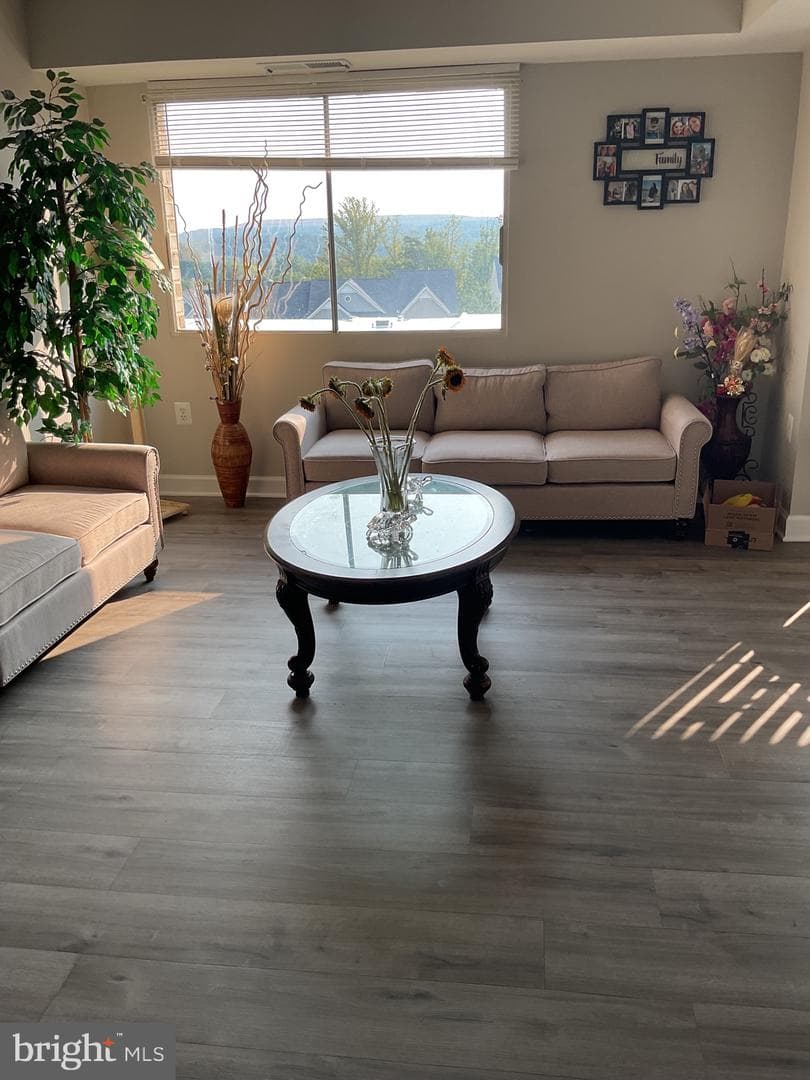 1602 Renate Dr # 303 photo 10