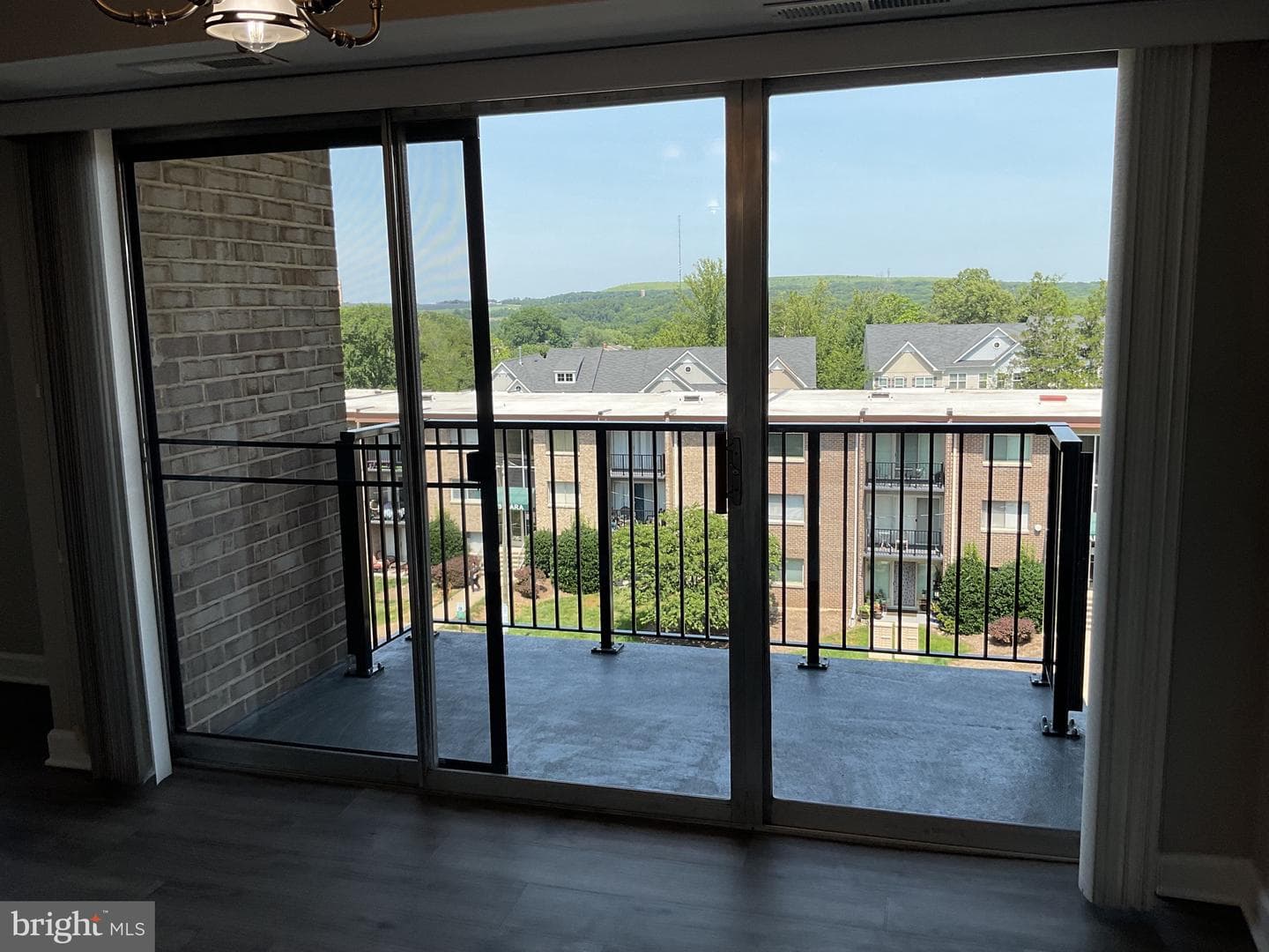 1602 Renate Dr # 303 photo 37