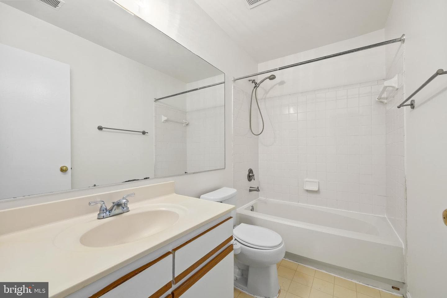 1037 Gardenview Loop #101 photo 13