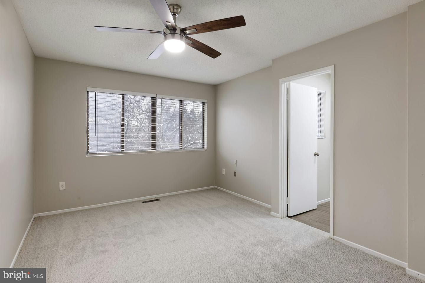 2105 Old Landing Way photo 19