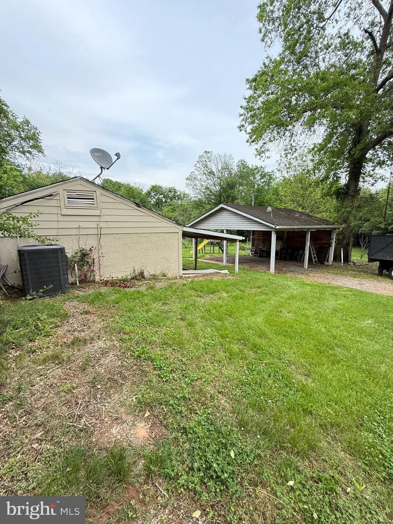7421 Lake Drive photo 28