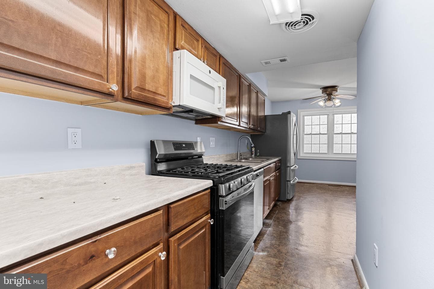 3537 Cranmer Mews