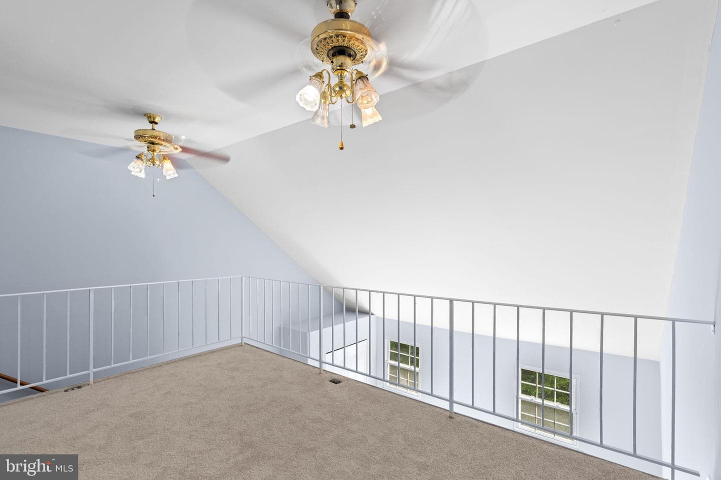 3537 Cranmer Mews photo 17