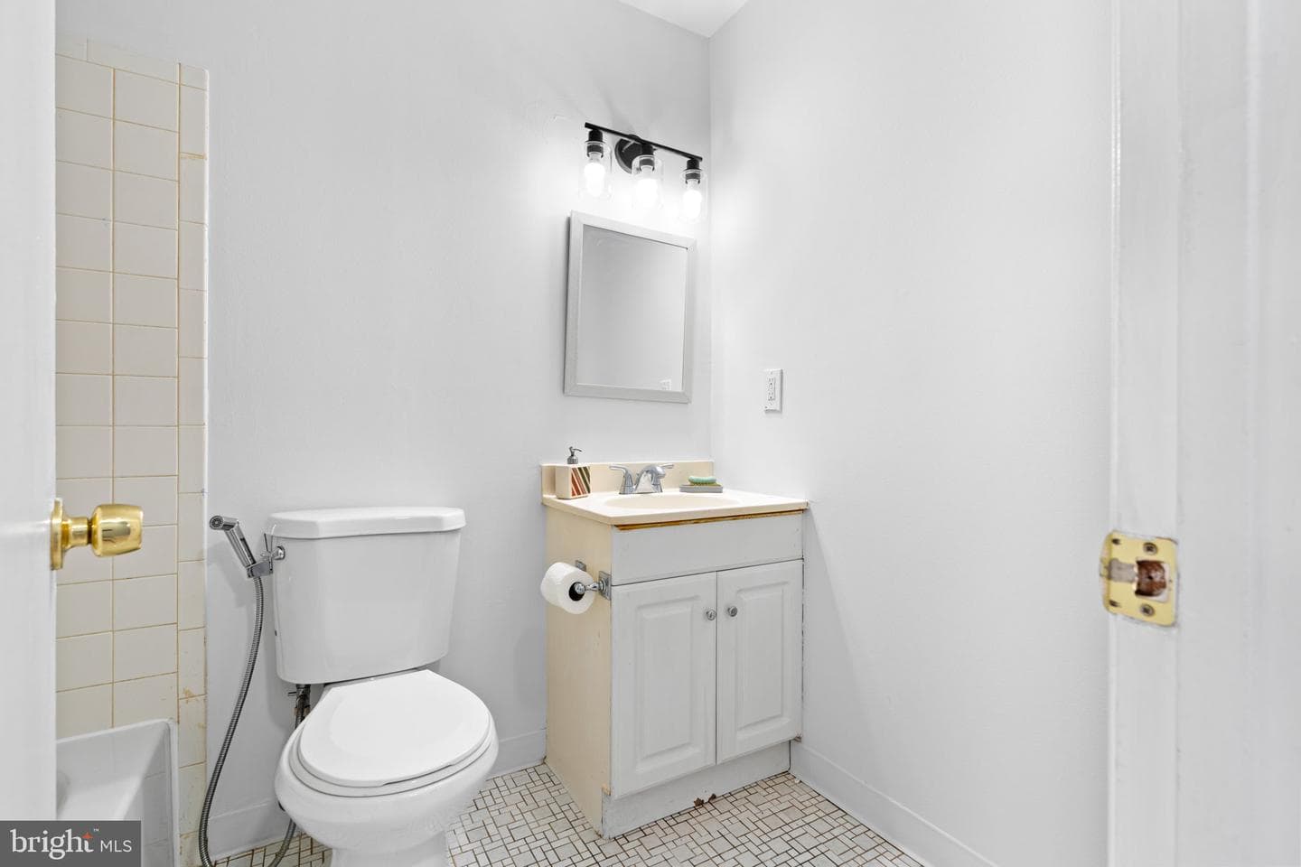 3537 Cranmer Mews photo 22