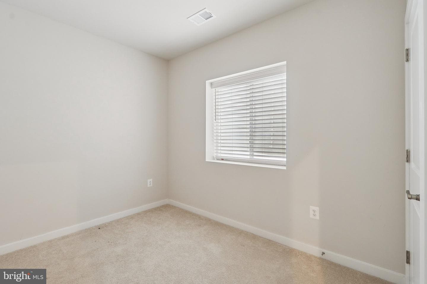 1733 Autumn Maple Leaf Drive photo 24