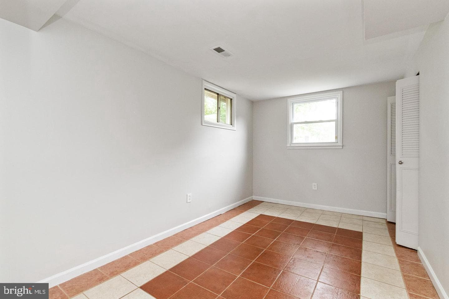 3206 Burbank Lane photo 13