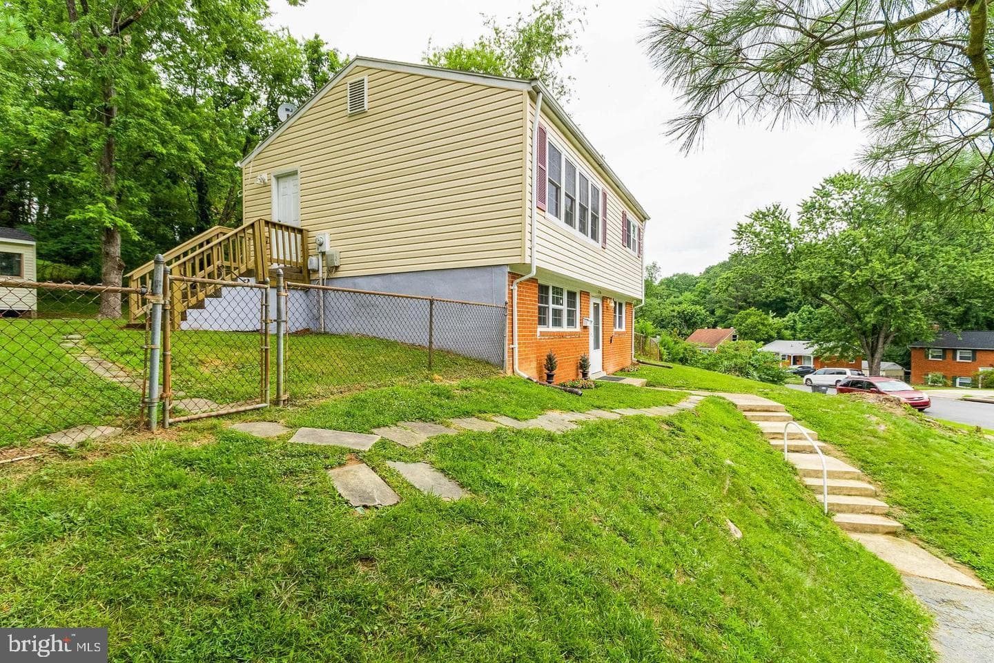 3206 Burbank Lane photo 4