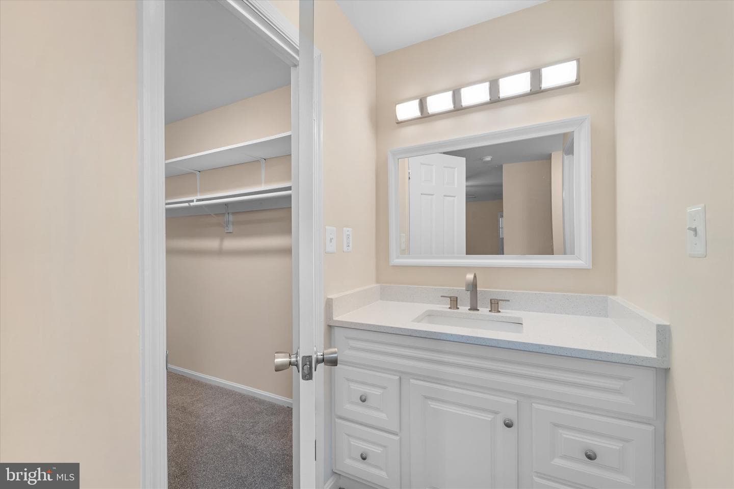 8016 Stillbrooke Road photo 22