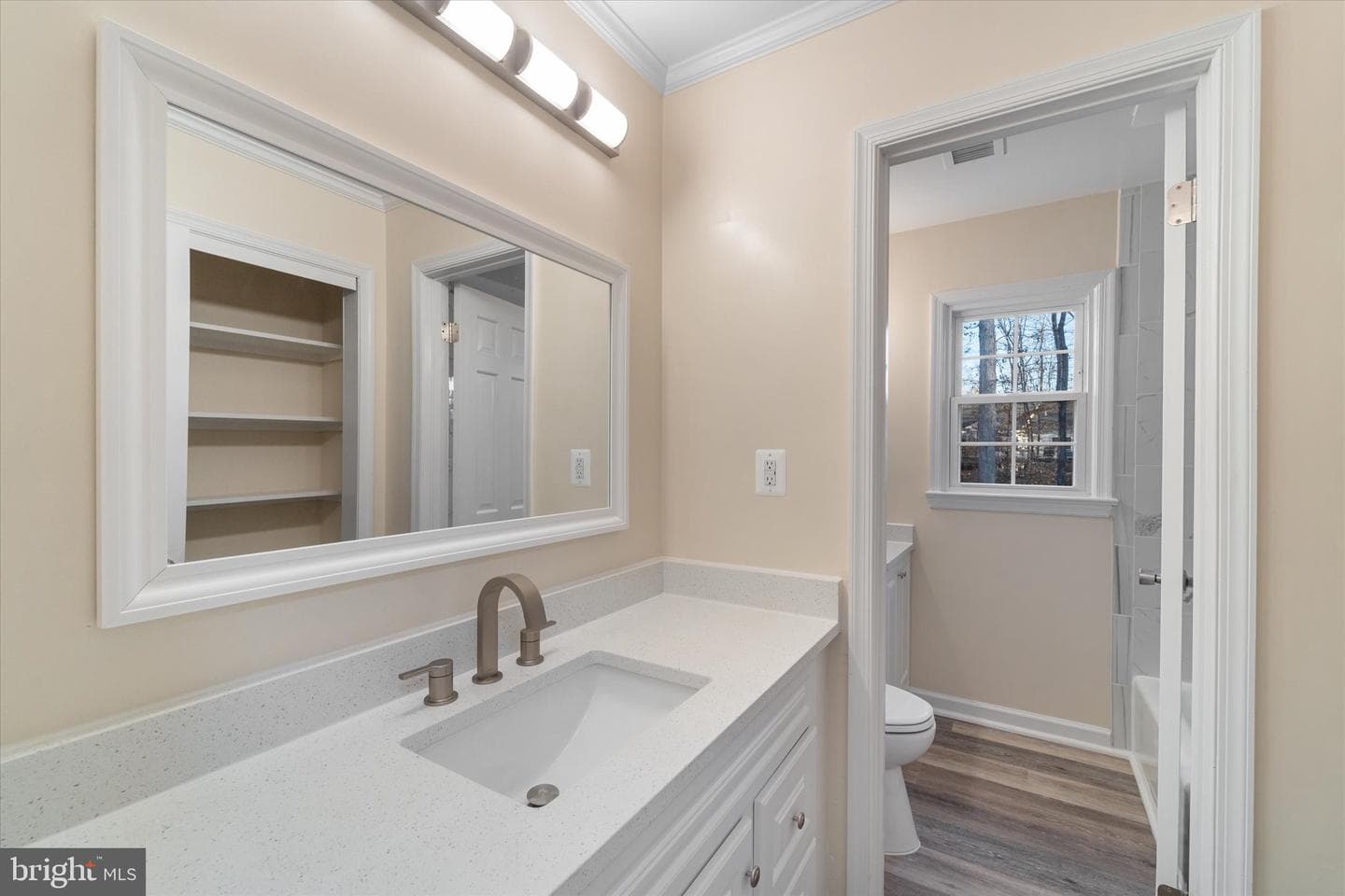 8016 Stillbrooke Road photo 32