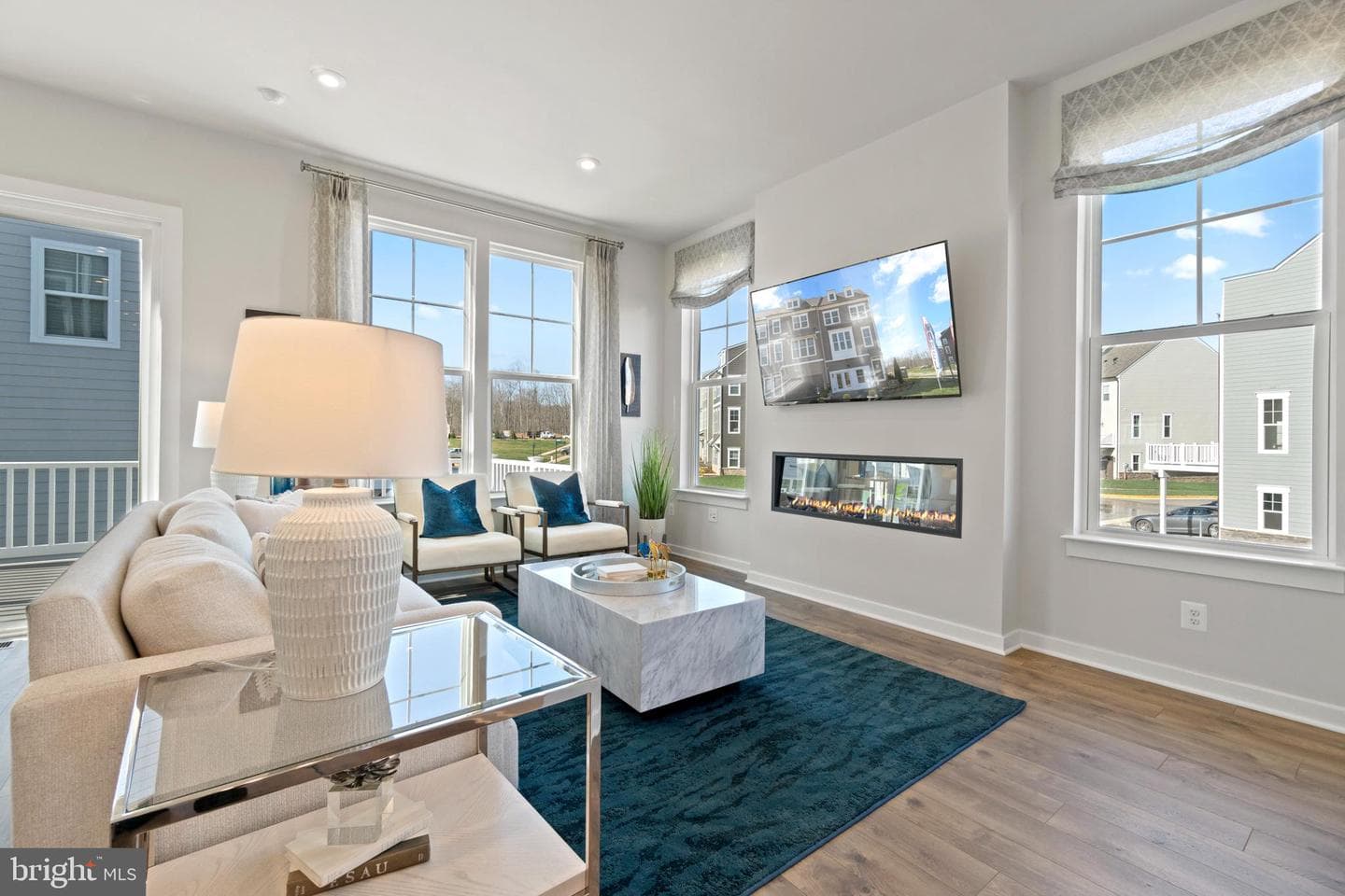 14141 Slate Street photo 6