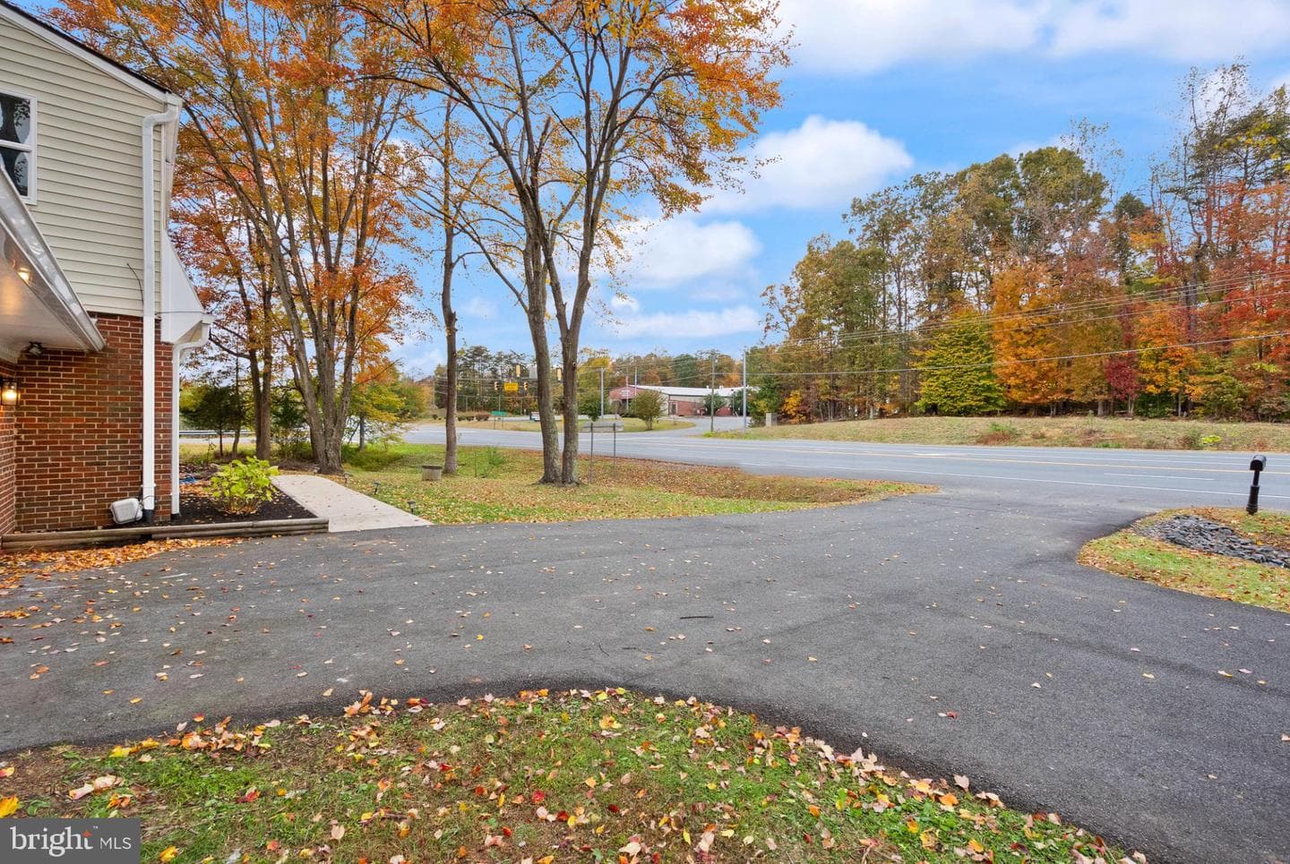 7075 Yates Ford Road photo 6