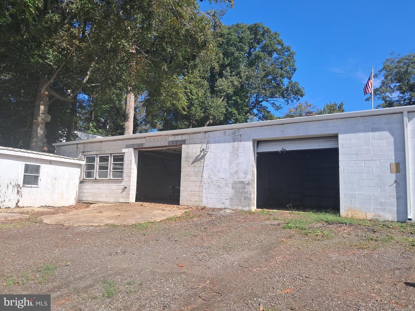 18306 Possum Point Road photo 7