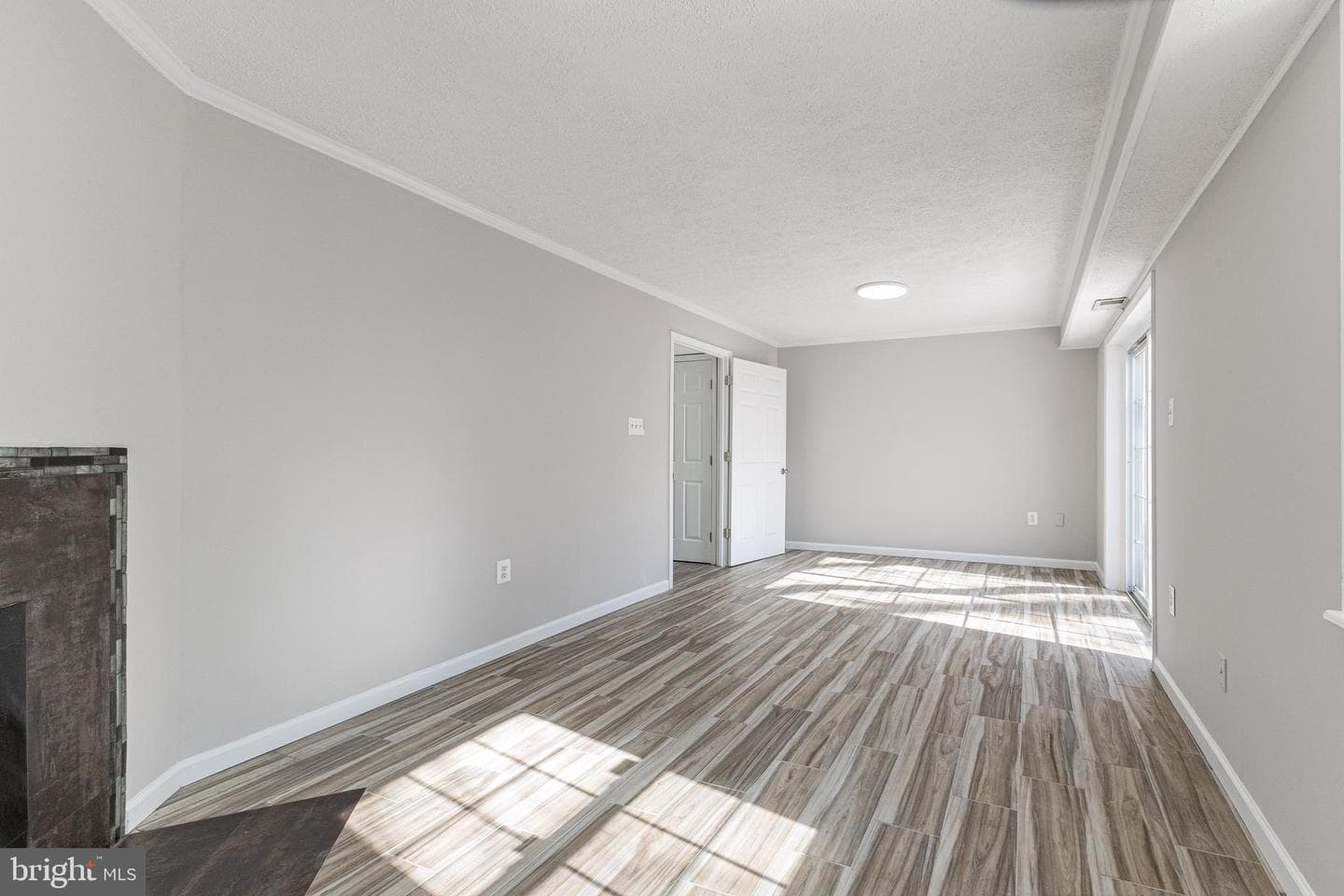 1427 Admiral Drive photo 23