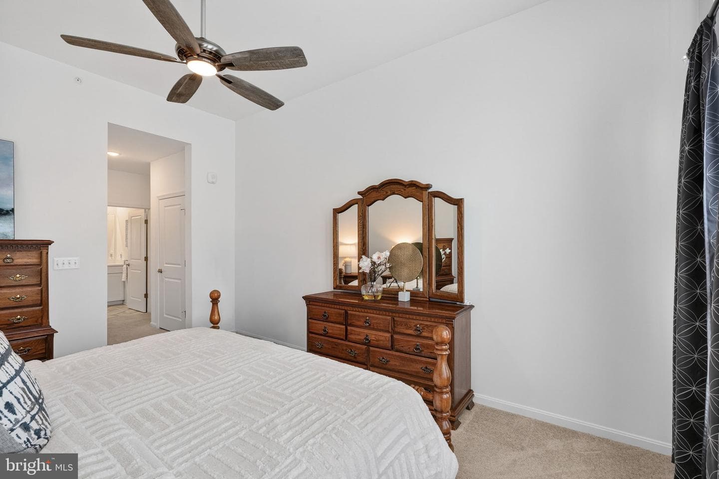 13970 Englefield Drive #404 photo 15