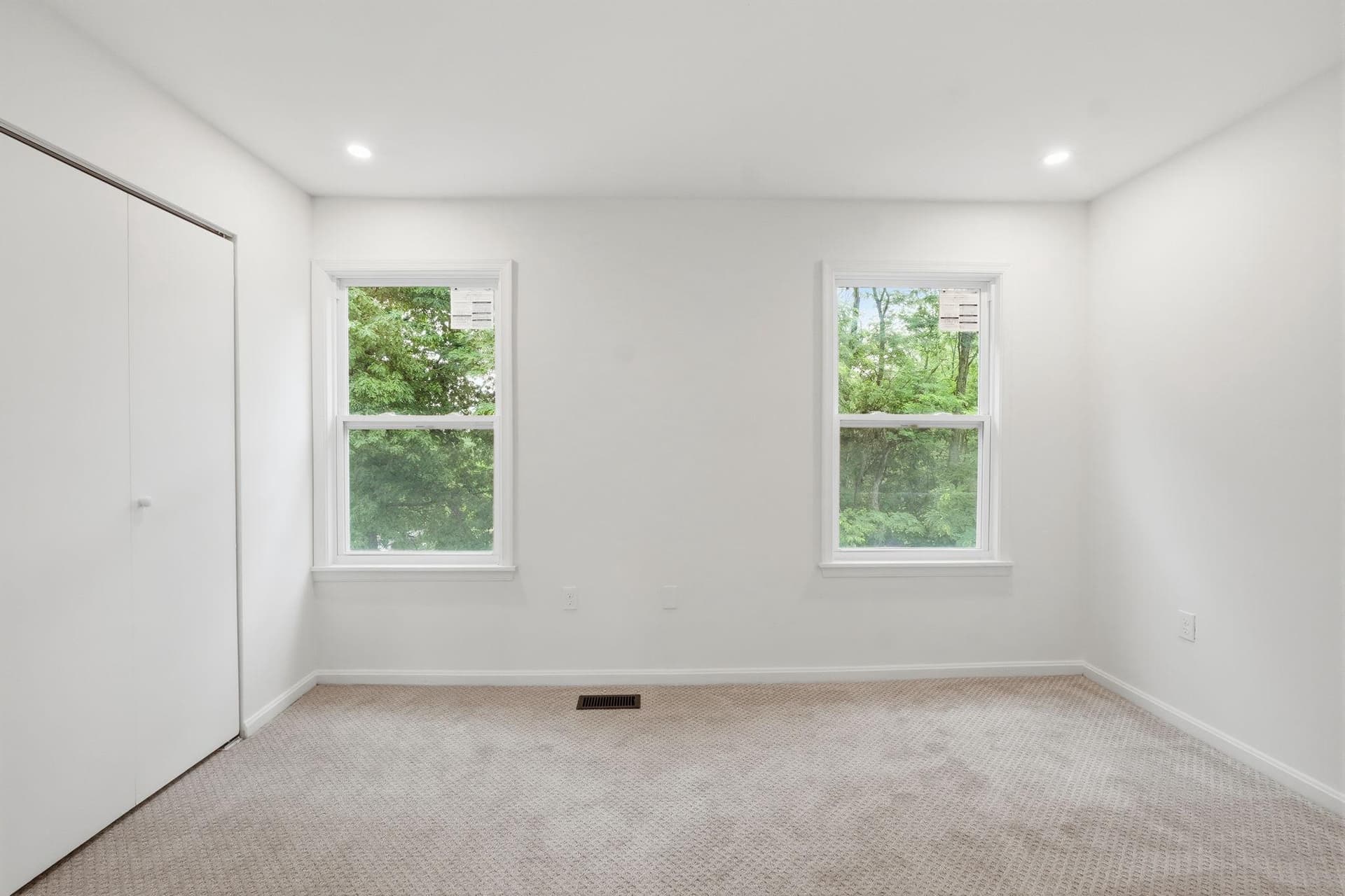 15387 Gatehouse Terrace photo 18