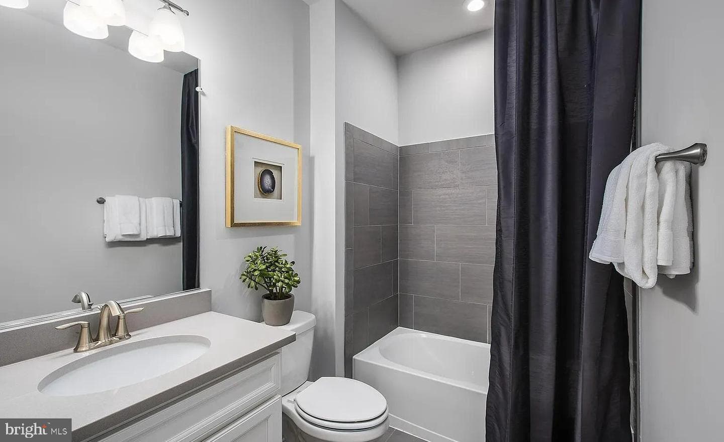 6863 Moonstone Peony Lane photo 18