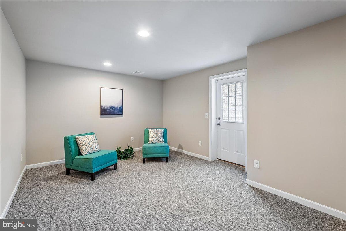 12268 Sedge Street photo 29