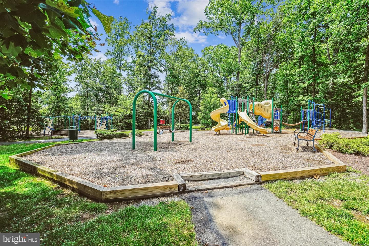 12268 Sedge Street photo 38