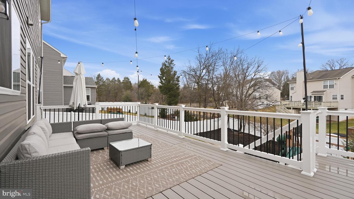 9441 Deschamp Ct. photo 46