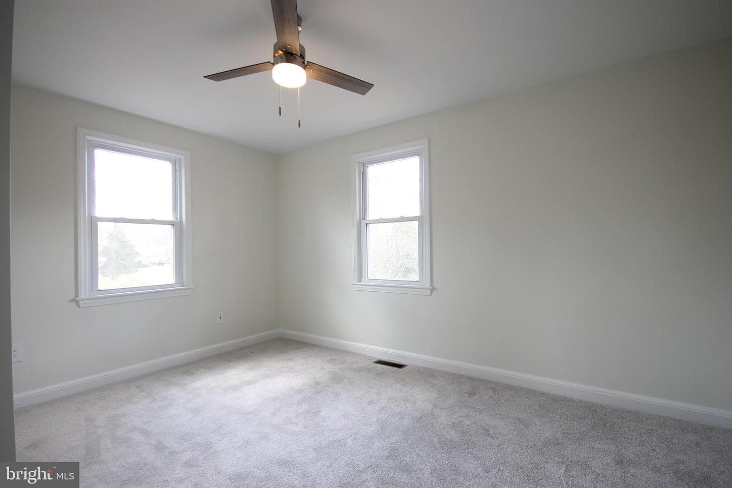 8405 Rugby Road photo 17