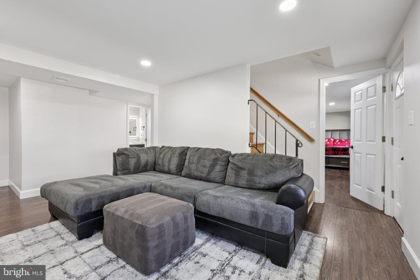 4609 Hamilton Drive photo 5