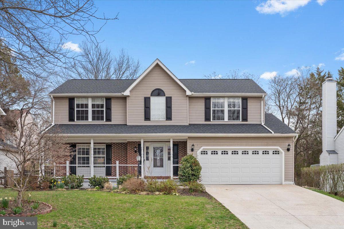 10415 Labrador Loop