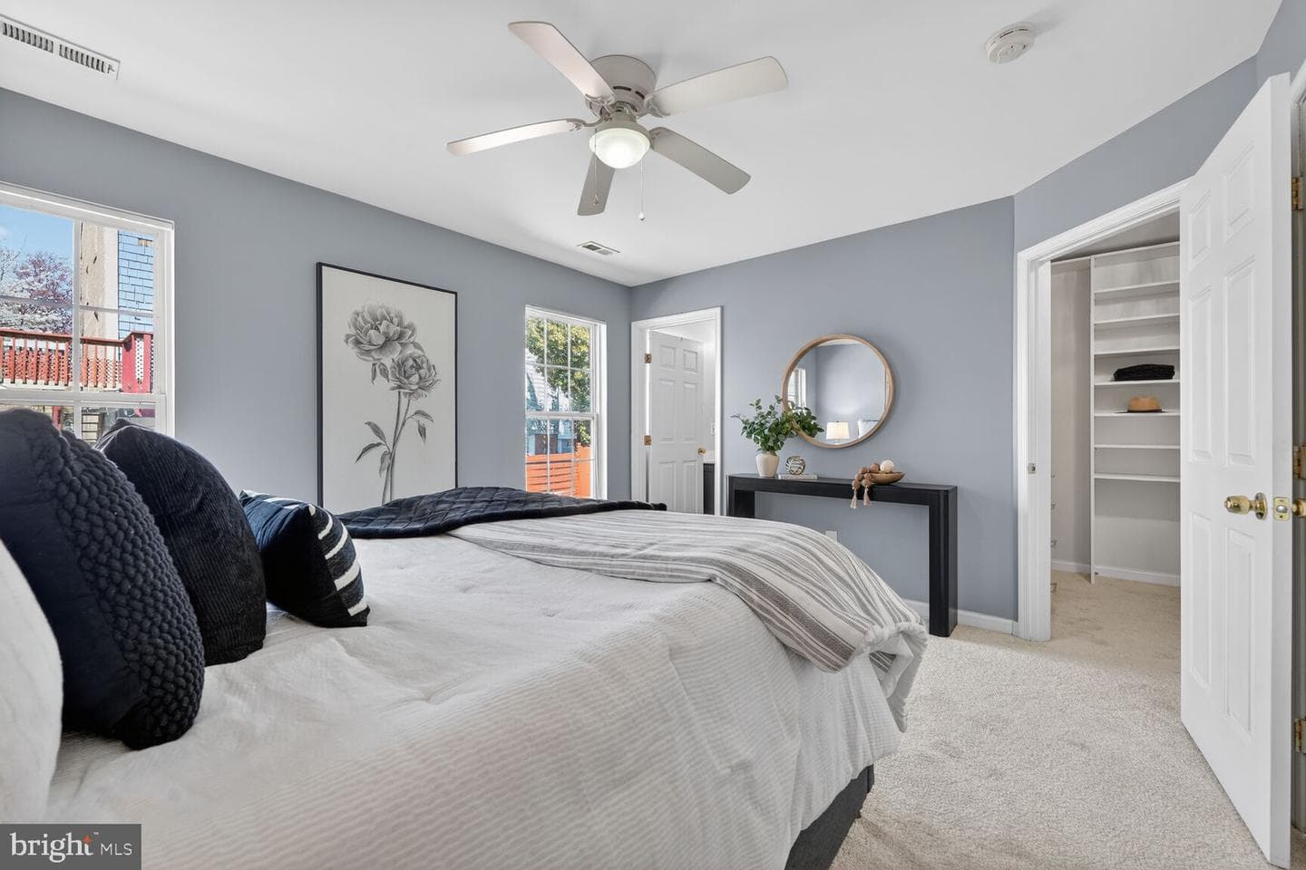 1252 Corbett Place photo 32
