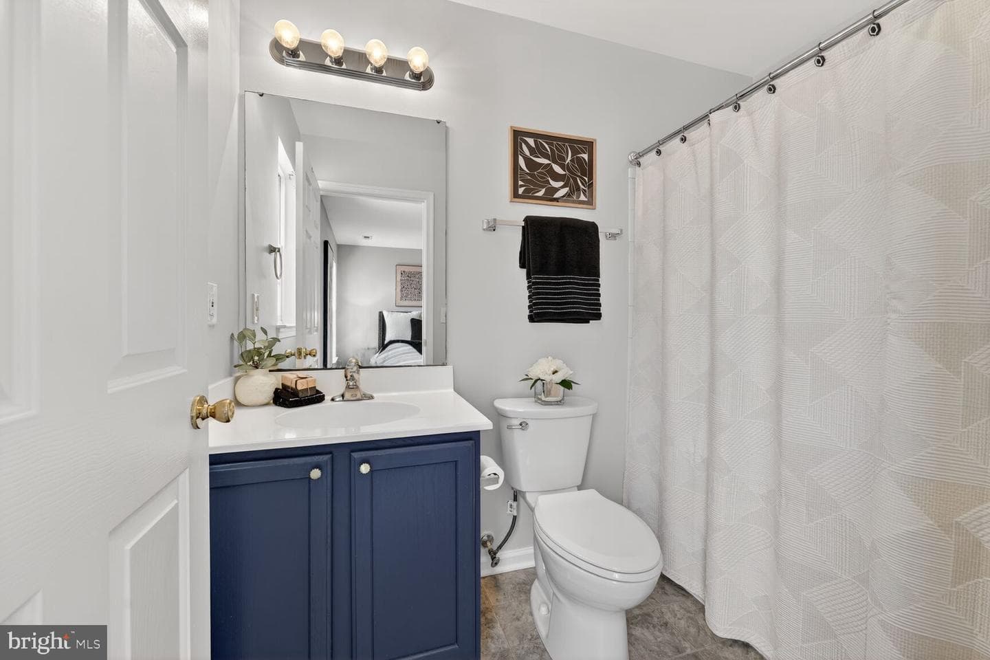 1252 Corbett Place photo 38
