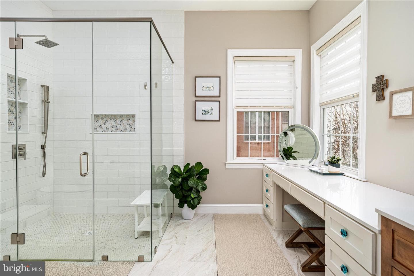 15564 Legacy Way photo 23