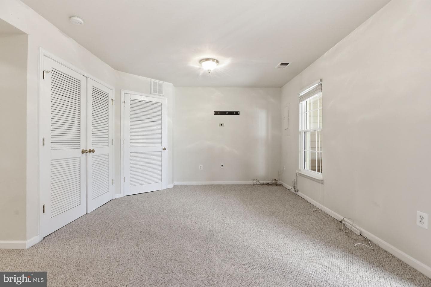 9814 Cheshire Ridge Circle photo 31