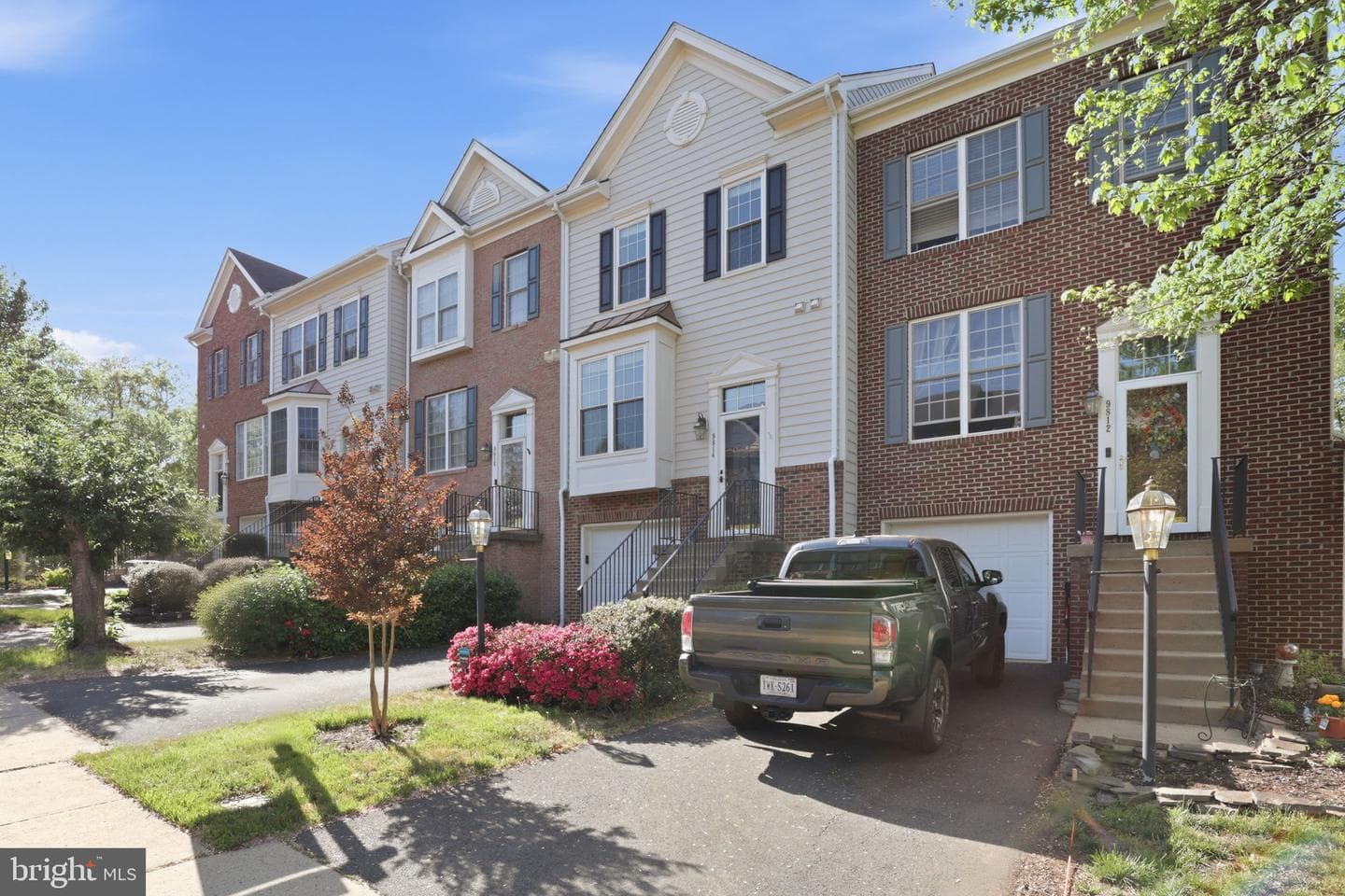 9814 Cheshire Ridge Circle photo 40