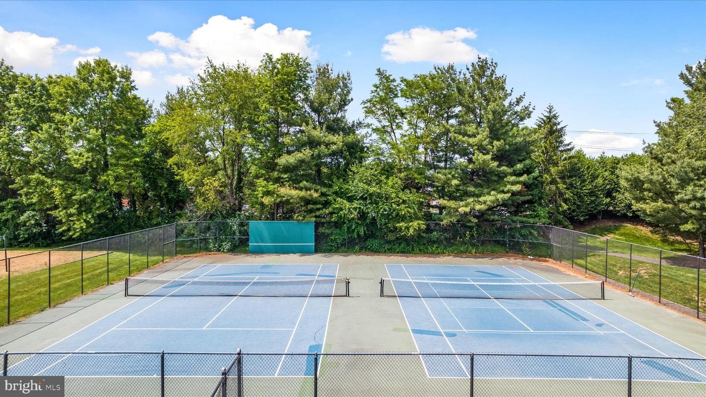 8107 Landfall Court photo 76