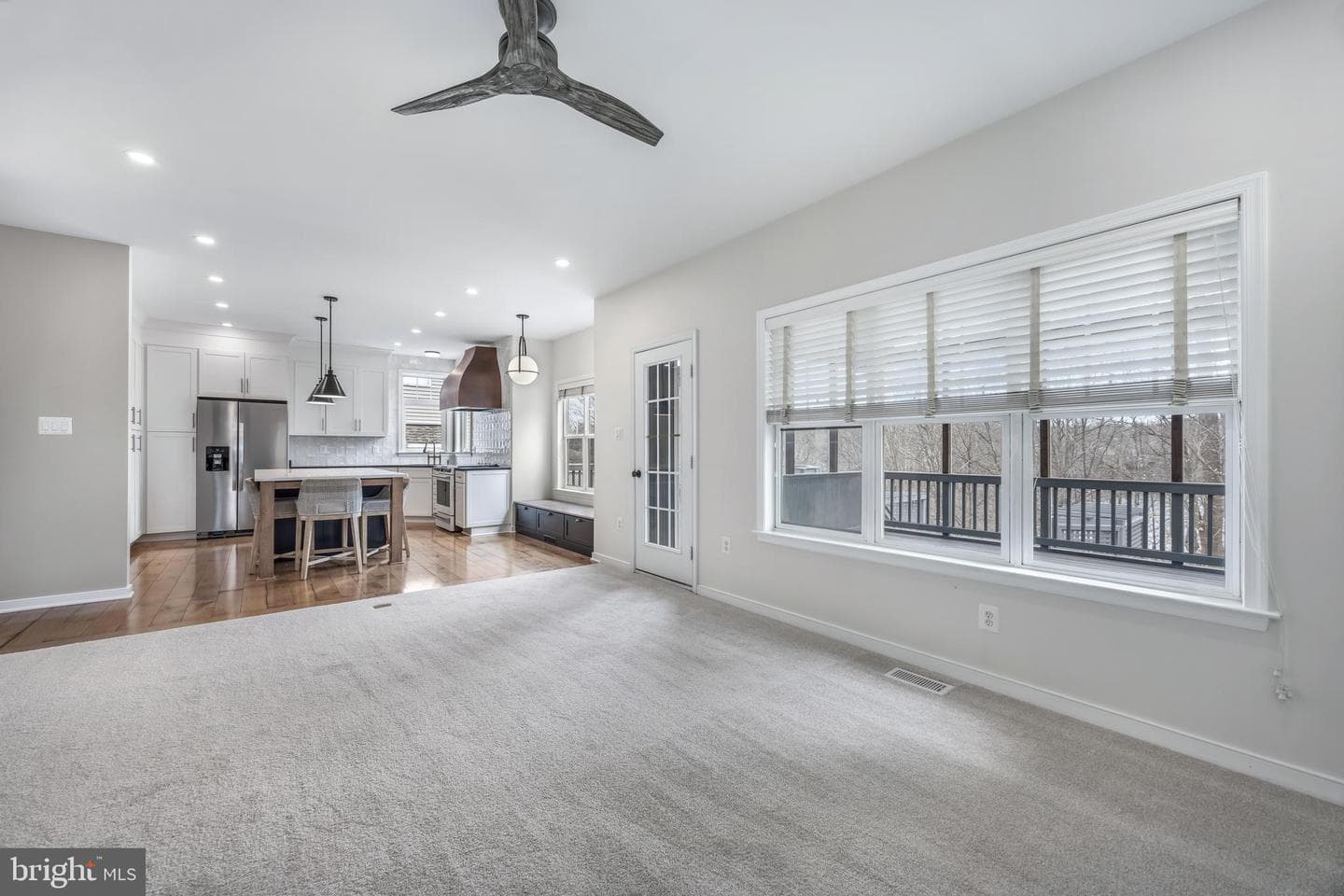 4925 Breeze Way photo 23