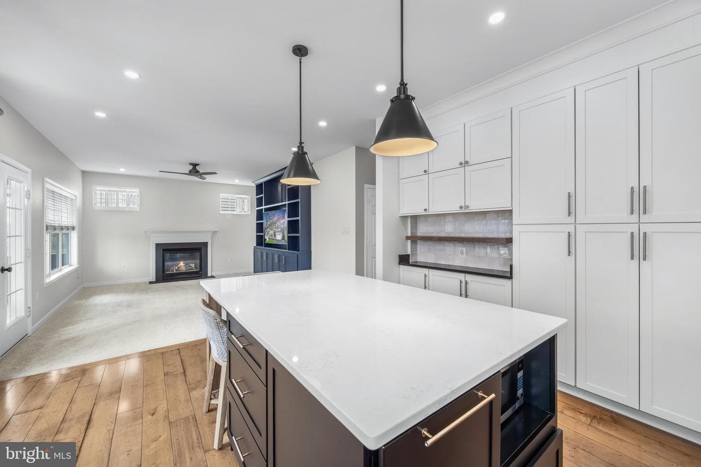 4925 Breeze Way photo 33