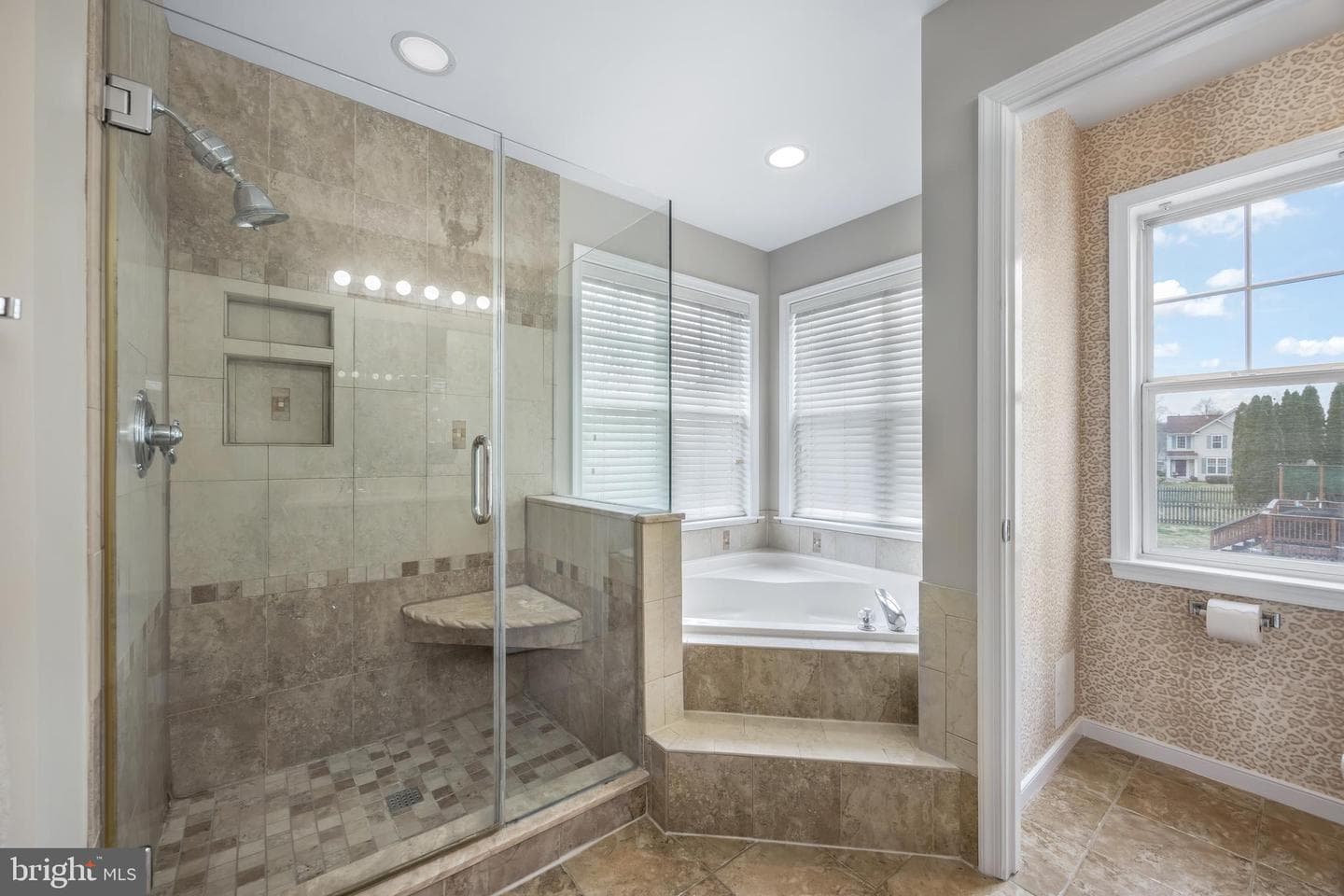 4925 Breeze Way photo 46