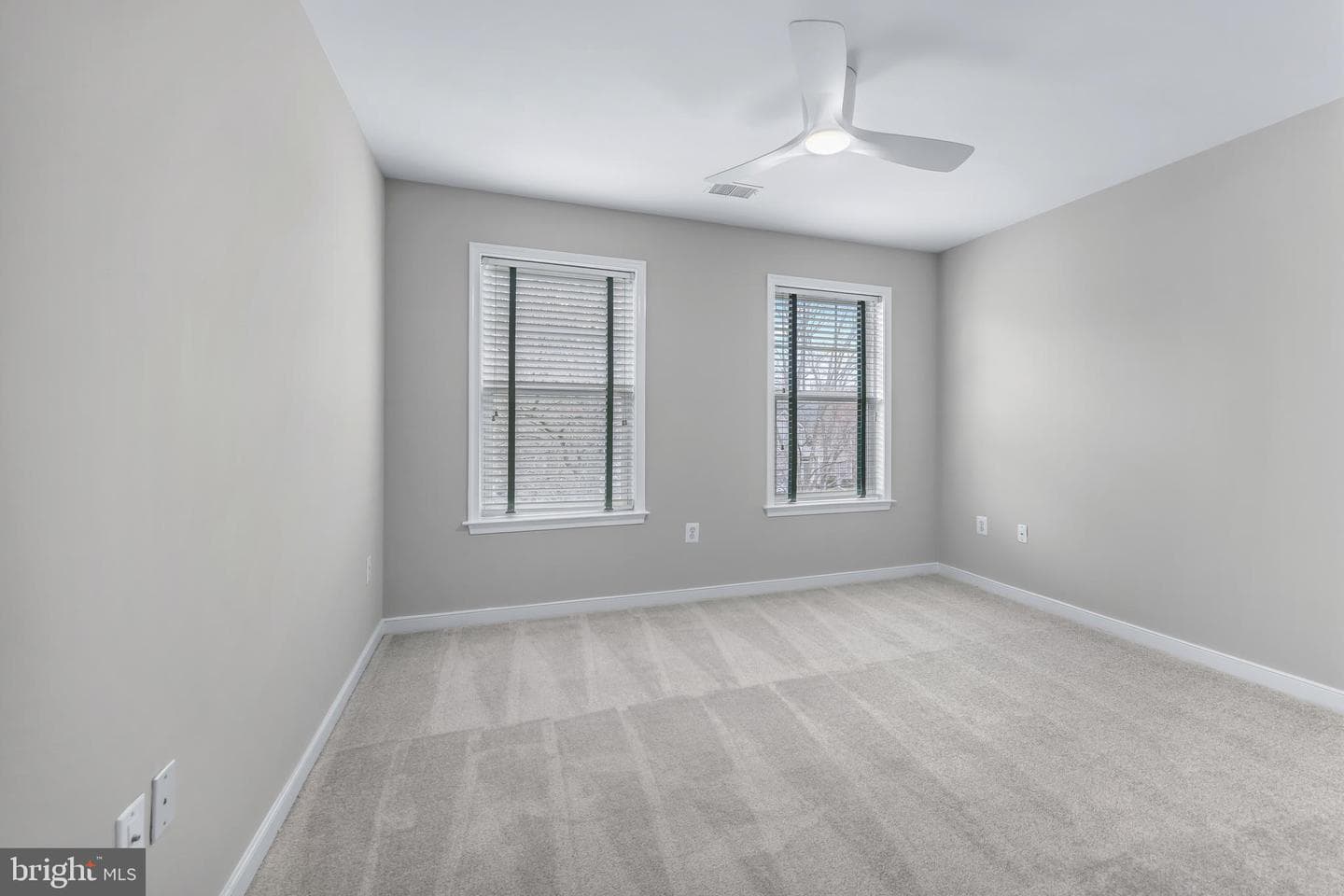 4925 Breeze Way photo 50