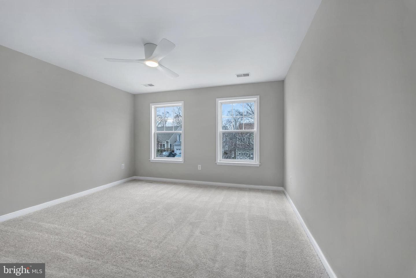 4925 Breeze Way photo 52