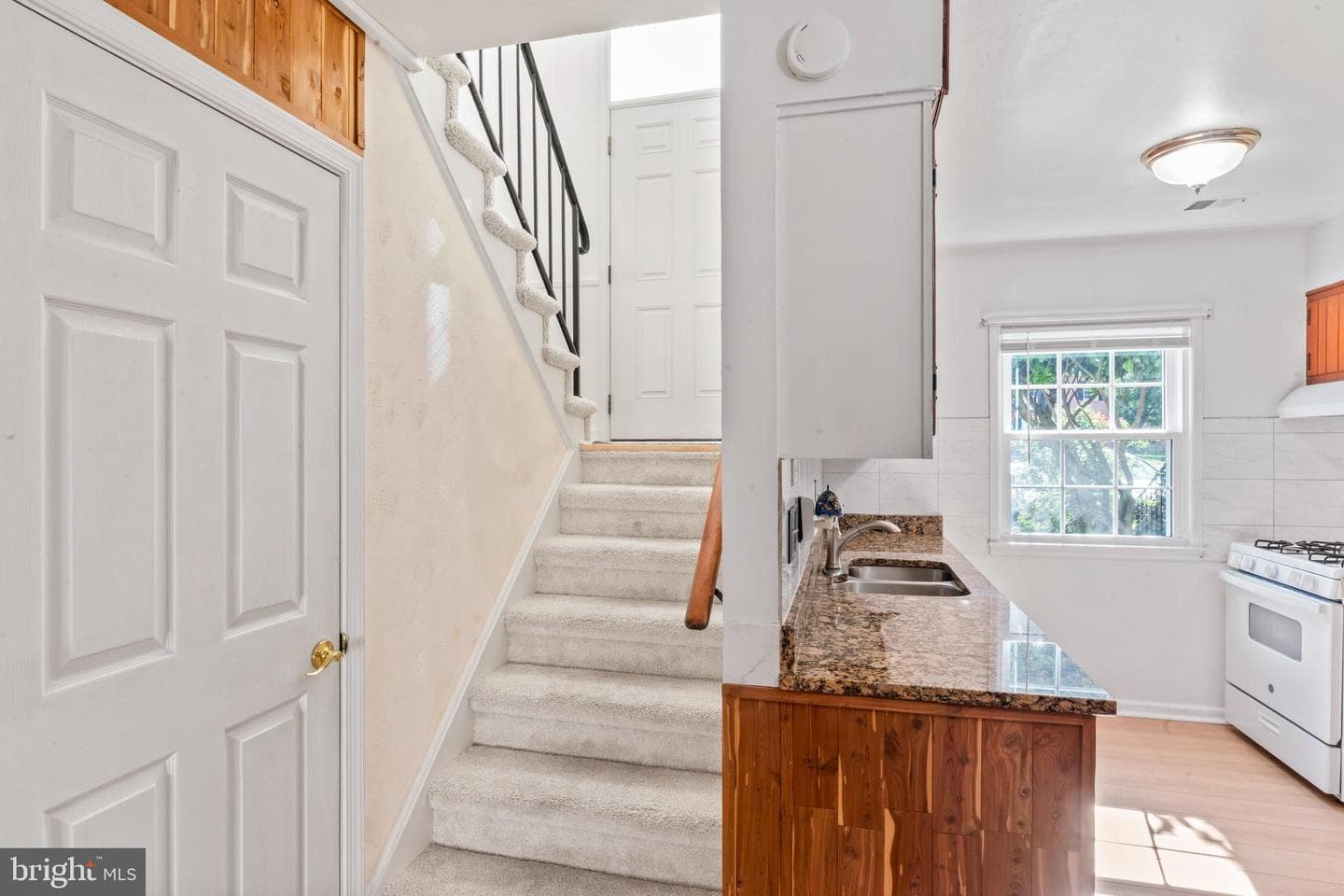 14942 Ashdale Circle photo 6