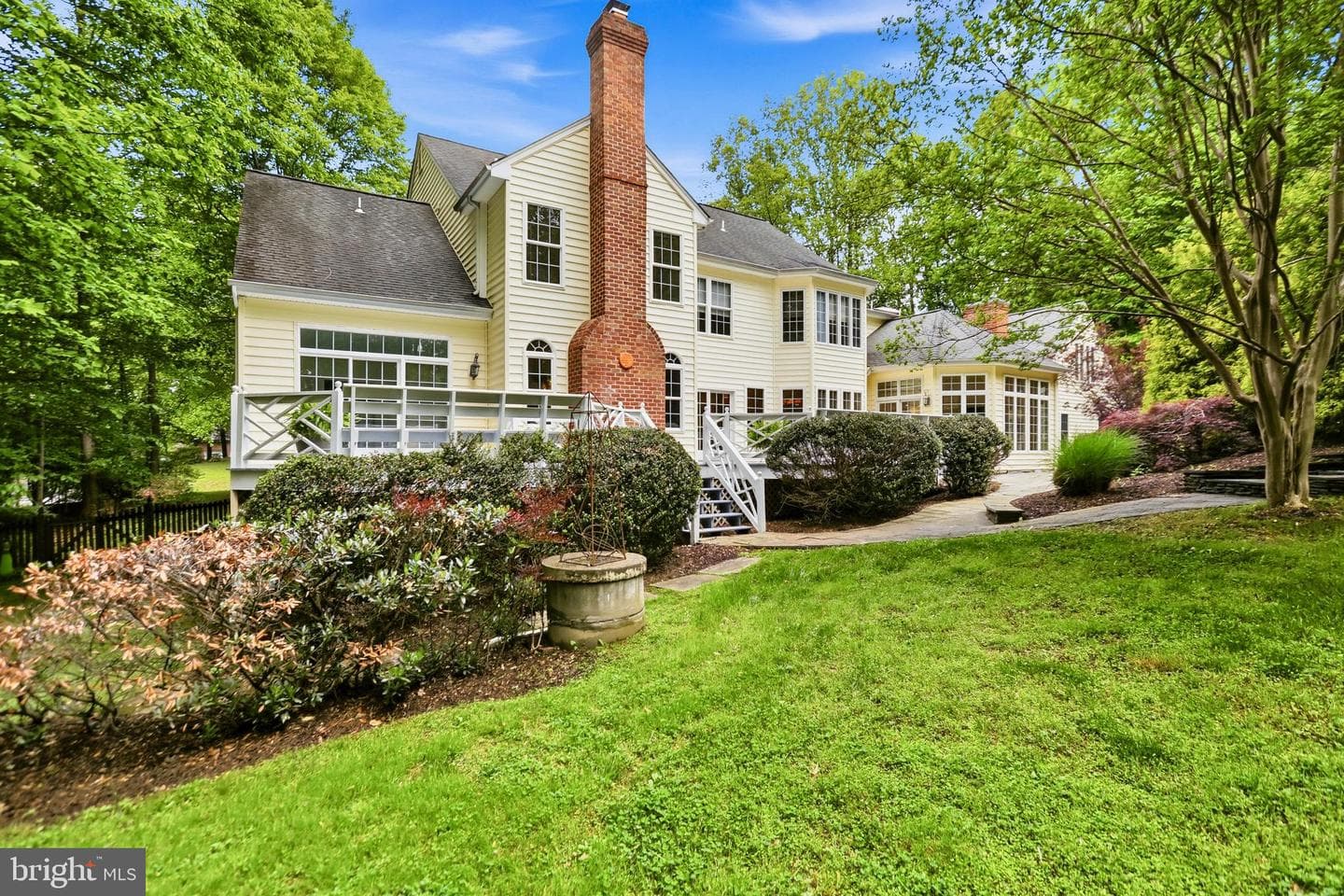 7008 Trappers Court photo 47