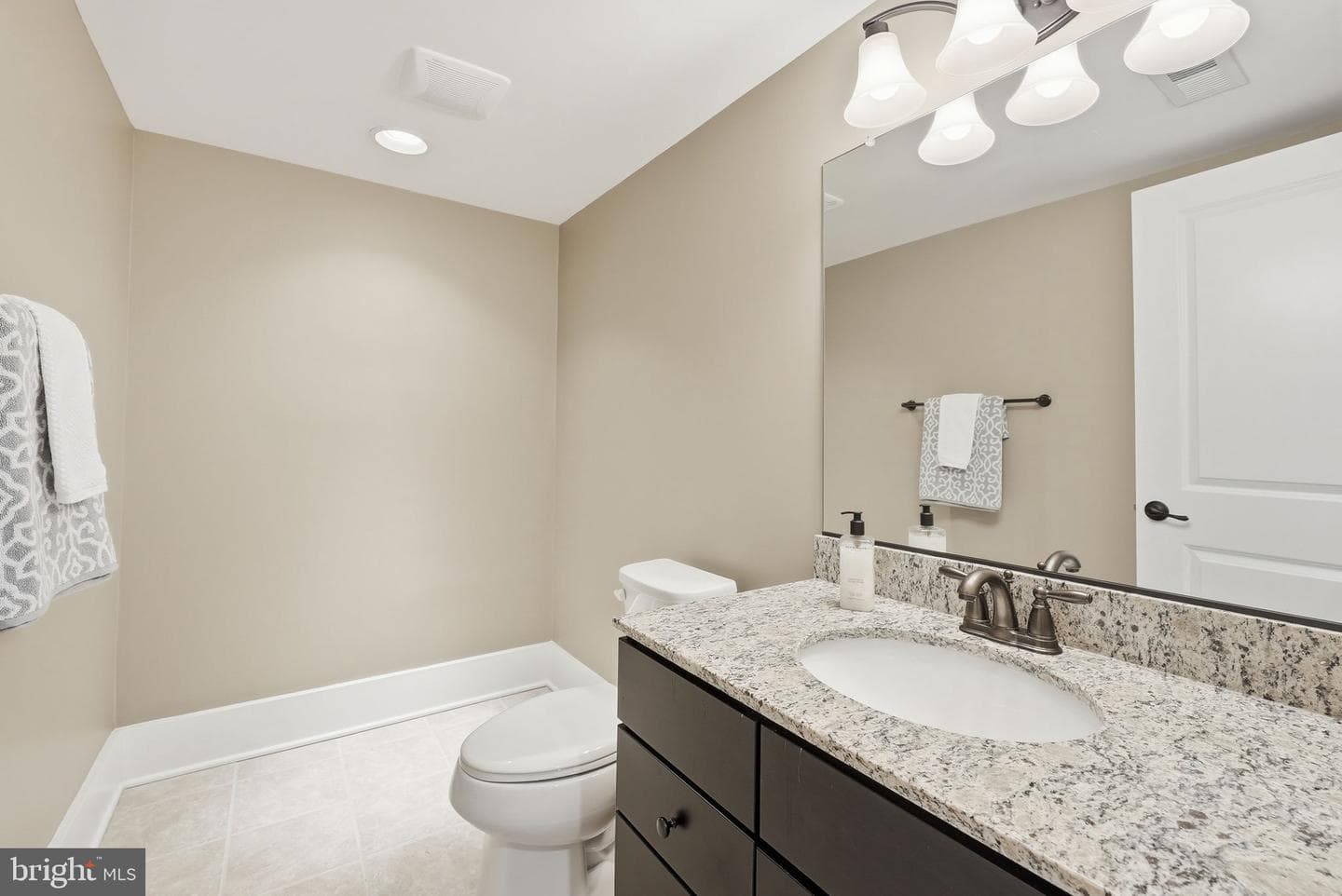 16956 Takeaway Lane photo 48