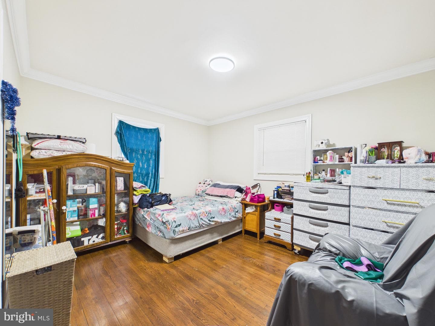 14559 Eastman Street photo 27