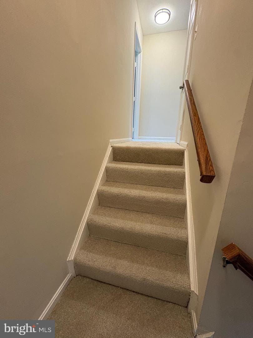 14471 Whisperwood Court photo 9